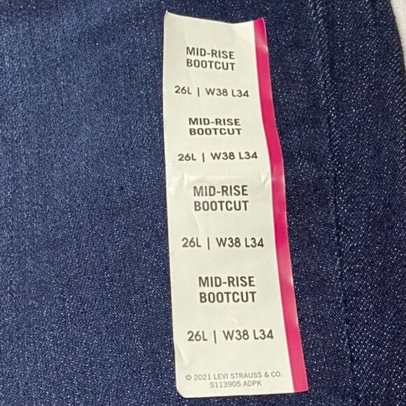 Levi Signature Gold Jeans Women's 26L Dark Denim Mid Rise Bootcut (38x34) NWT - Picture 11 of 12